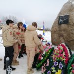 Возложение венков и цветов у памятника воинам-интернационалистам